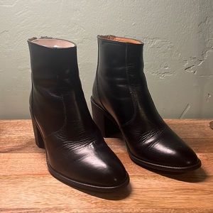 Madewell Zip-back Billie Boot in Black Leather, Size 7.5